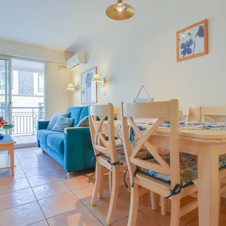 2 Pieces Plein Centre, Terrasse, Parking Appartement Menton