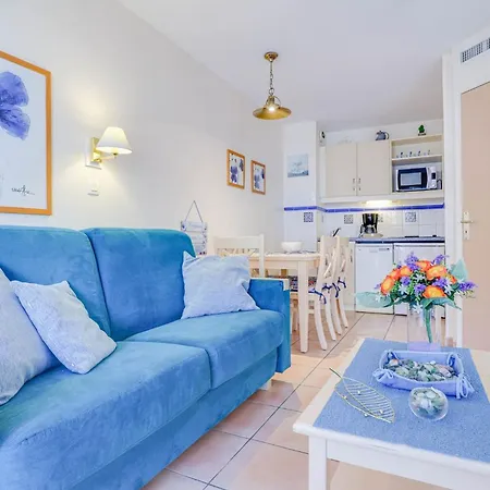 Appartement 2 Pieces Plein Centre, Terrasse, Parking *