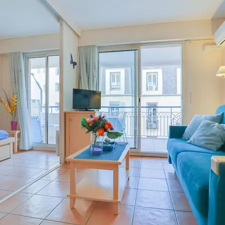 Appartement 2 Pieces Plein Centre, Terrasse, Parking Menton