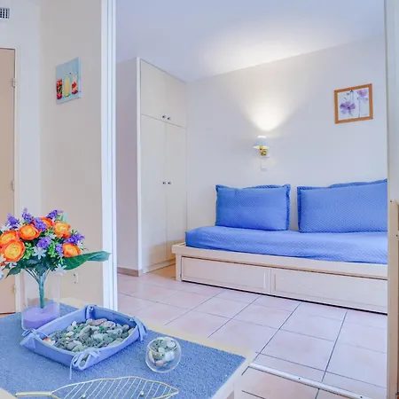2 Pieces Plein Centre, Terrasse, Parking *